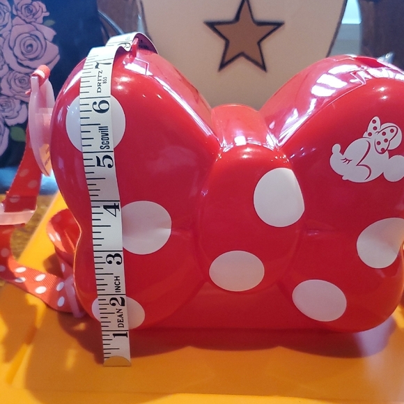 Tokyo Disney Resort Redd White Minnie Mouse Popcorn Bucket - Picture 10 of 10